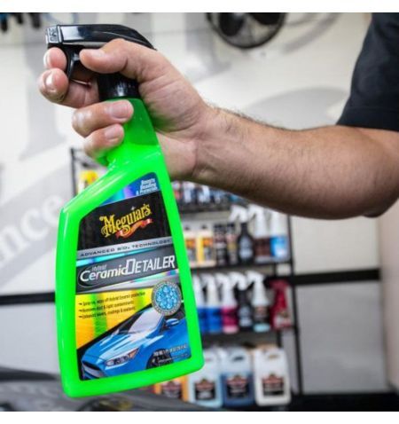 Meguiars Hybrid Ceramic Detailer - hybridní keramický detailer pro odstranění lehkých nečistot / posílení ochrany 768ml Meguiars