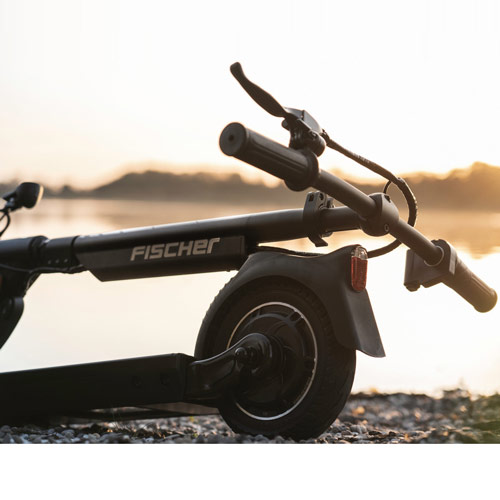 Městská elektrokoloběžka Fischer E-Scooter Ioco 1-0 - motor 350W v zadním kole baterie v základně